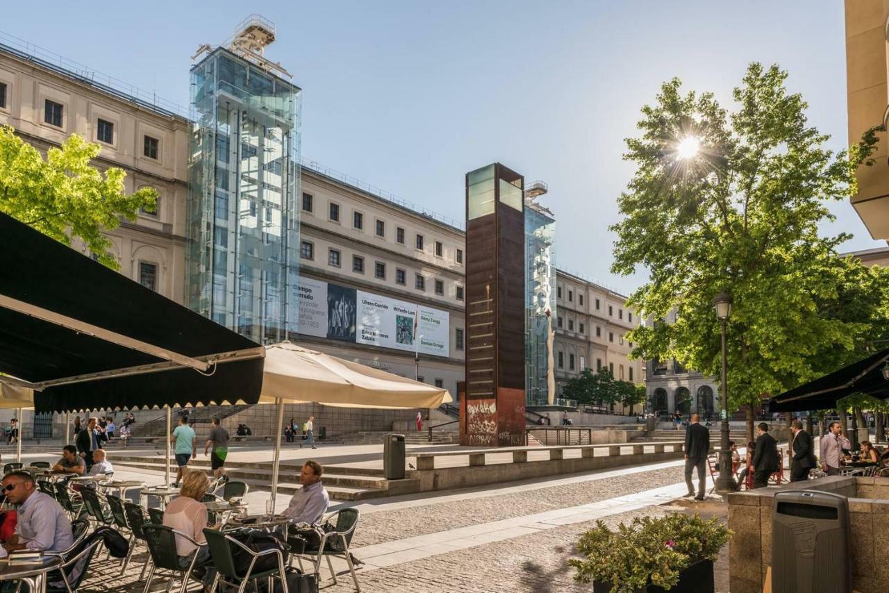 Modern With Ideal Location Next To Atocha Station Madrid Exterior photo